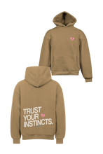 Lade das Bild in den Galerie-Viewer, Trust Your Instincts Oversized Hoodie