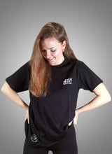 Lade das Bild in den Galerie-Viewer, AlphaKevin Stay Friendly Shirt black