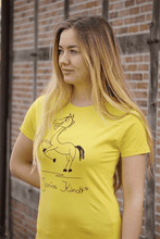 Lade das Bild in den Galerie-Viewer, Janina Kindt signature T-Shirt yellow