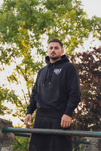 Lade das Bild in den Galerie-Viewer, Wellness Wäsch Hoodie black
